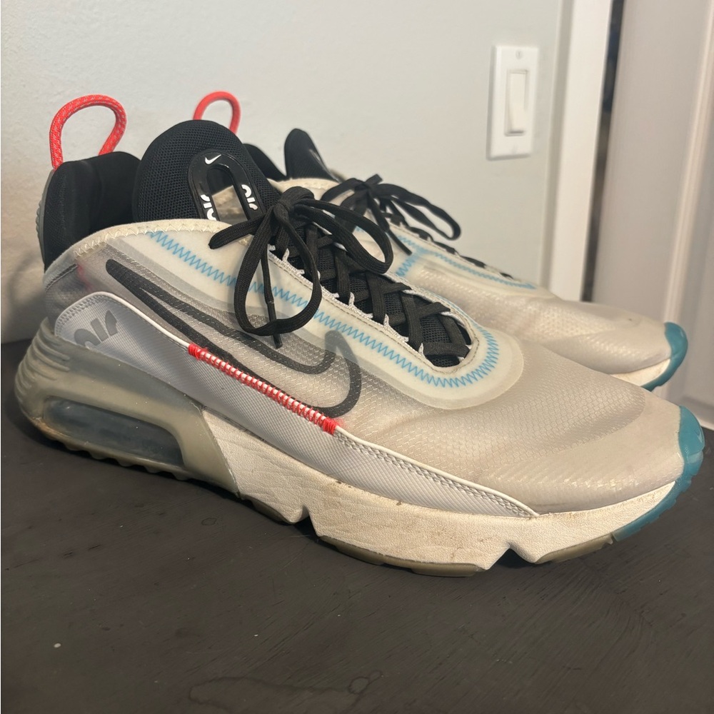 Nike Air Max 2090 Pure Platinum